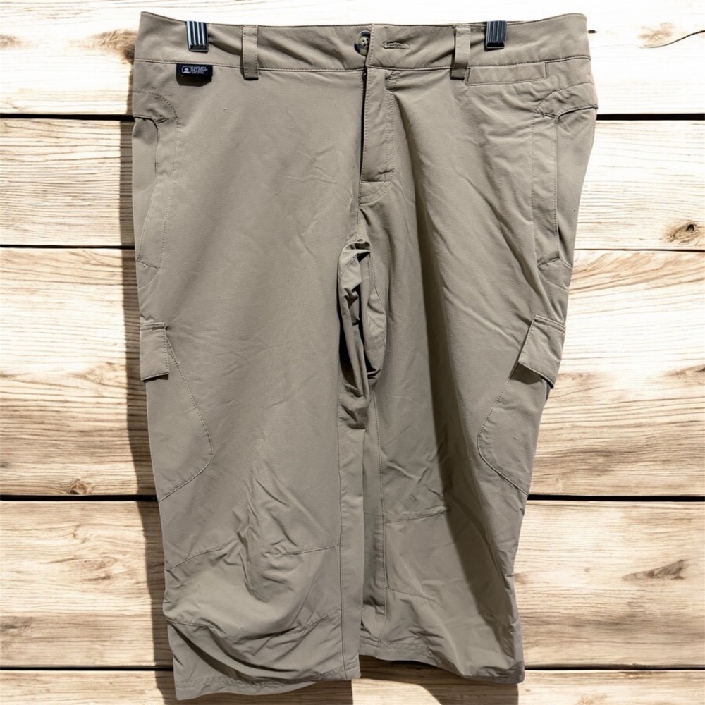 Women’s Lightweight Cargo Shorts - Khaki